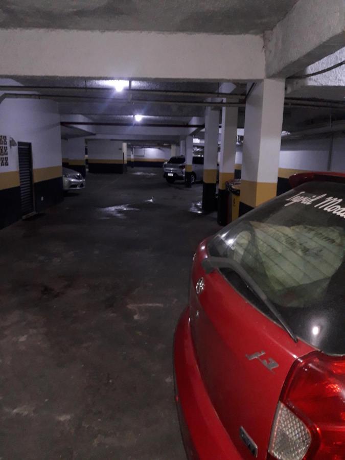 Apartamento mobiliado prédio frente ao mar São Vicente Exterior foto