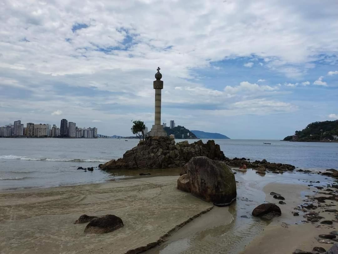 Apartamento mobiliado prédio frente ao mar São Vicente Exterior foto